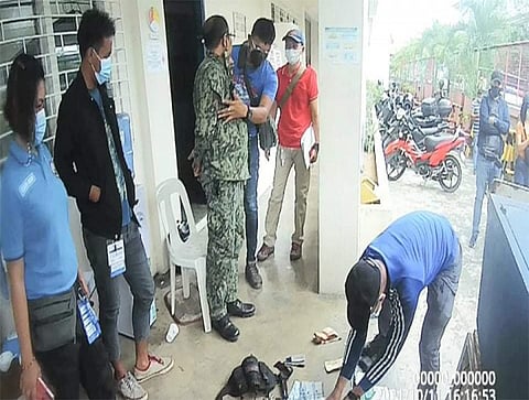 Rizal cops nabbed for extortion