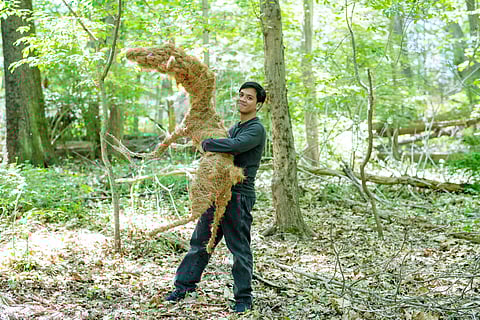 Razel Mari’s latest creation reflects his ruminations as a Fulbright Silvermine Program scholar while residing at Connecticut, USA. (PHOTOGRAPHS COURTESY OF DLS-CSB)