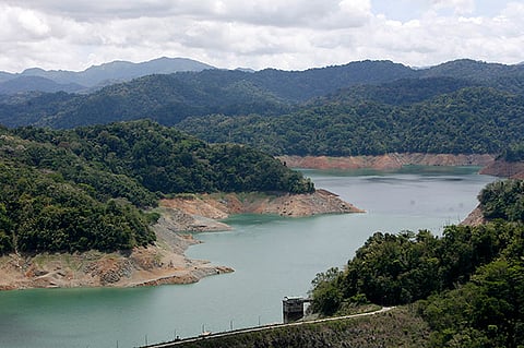 Luzon dams water level on downslide