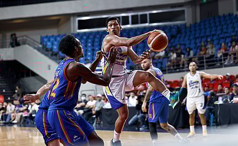 Mark Barroca comes up with another solid game for Magnolia. (PBA Media Bureau)