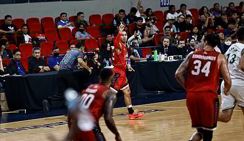 LA Tenorio inspires Barangay Ginebra's latest win against Terrafirma. (PBA Media Bureau)