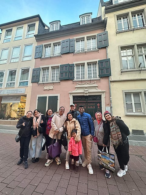 Mabuhay Philippines team at Beethoven’s birthplace in Bonn, Germany.