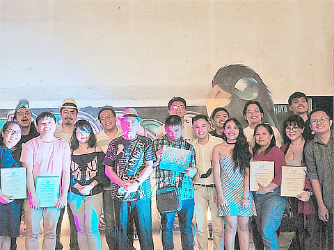 Embracing the new year with Filipino poetry