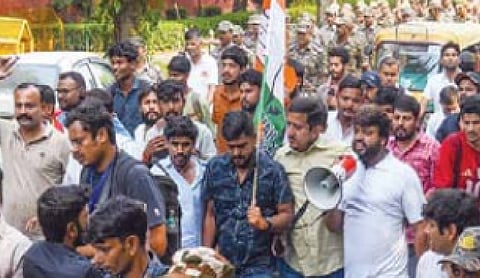 IYC moves Delhi HC over Jantar Mantar de-notification