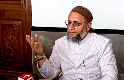Owaisi Urges Centre to Bring Home 4,000 Indian Pilgrims Stranded in Saudi Arabia