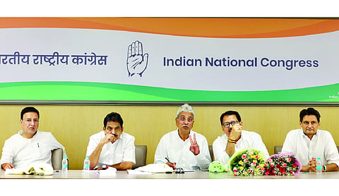 UP polls: Congress seeks a bigger slice as SP drives a hard bargain