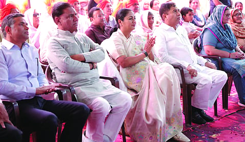 Delhi villages to get roads, water, sewers: CM