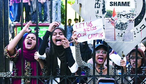 Jamia students reject delay, seek poll date