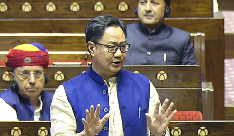 Rijiju calls Naseeruddin Shah urban naxal