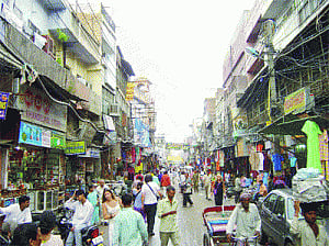 North civic body offers poll sops to traders