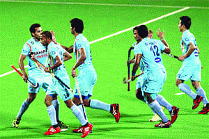 Poor start by India