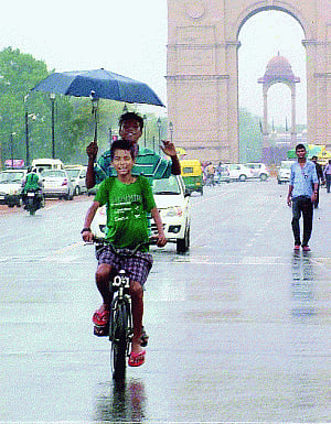 Pre-monsoon showers help set mood for pleasant weekend