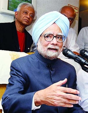 PM does Modi bashing to woo Nitish