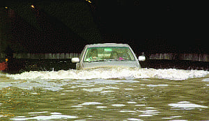 Flood alert: Capital may shut old Yamuna bridge