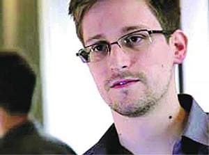 Snowden's travel papers no longer valid, says US
