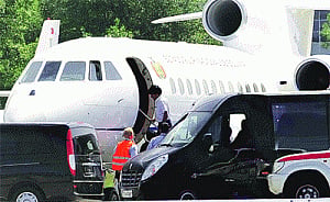 Snowden pursuit leaves Bolivian Prez with jet lag
