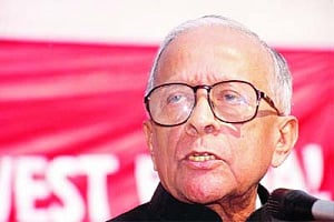CPM turns to Jyoti Basu to revive fortunes in Bengal