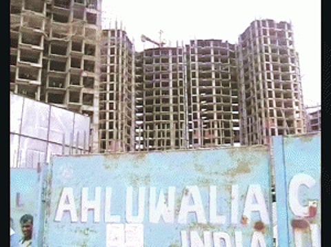 Faulty design of Gr Noida skyscraper claims 3 lives