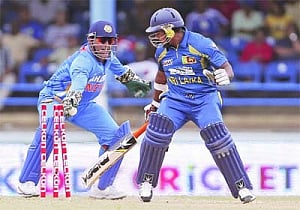 Bowlers put lanka on the mat