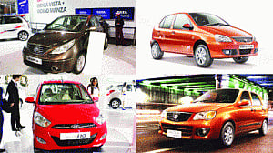 Discounts galore as car cos try to woo customers