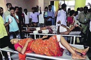 8 killed, many hurt in 4th phase