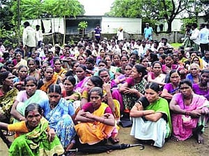 High alert in flood-hit areas; toll at 21 in AP