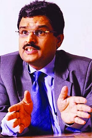 FTIl & MCX under SEBI scanner, NSEl to pay Rs 5,500 crore to avoid default
