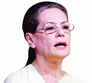 Now, Sonia leaps into Durga fray