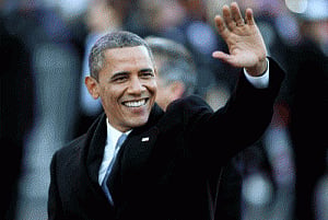 Obama to honour Clinton, Oprah with presidential medal