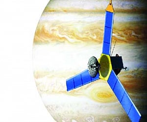 Juno at halfway milestone in Jupiter journey