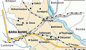 17 feared drowned as truck falls into river