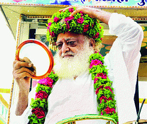 Asaram Bapu served summons