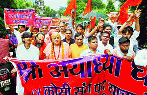Chaurasi-kosi yatra on track, says VHP