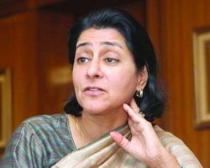 Slowest growth in 4 yrs, GDP slips to 4.4% in Q1