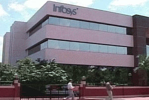 Infosys needs to be more open to outsiders for top posts: ClSA