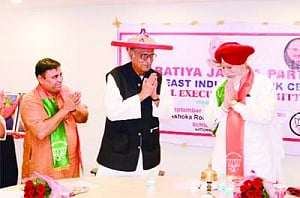 BJP confers Karmayogi Award on DK Barthakur