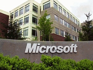Microsoft to acquire Nokia's handset biz;counter Google, Apple
