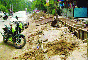 Encroachments on pavements put pedestrians at risk