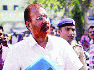 Vanzara's resignation not accepted by Gujarat Govt