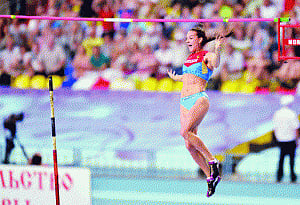 'IOC to consider Isinbayeva ambassador role'