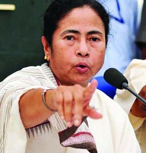 Mamata assures doles to Imams come what may