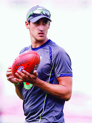 Back problem could rule Starc out of Ashes