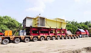 Signature Bridge: Central pylon blocks reach city