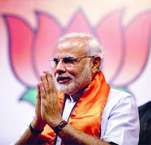 Modi, Advani & Keshubhai to share Somnath Trust dais