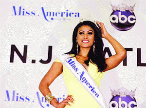 Day II: Sweet tweets for Davuluri
