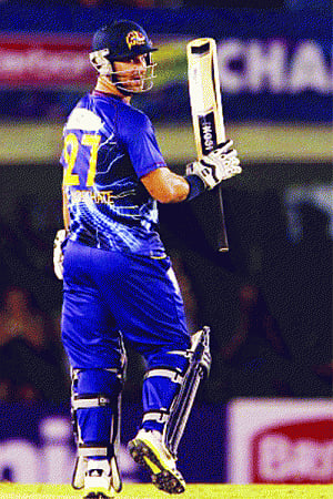 Doeschate makes it 2 in 2 for Otago