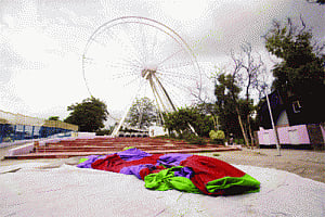 Eight kids injured as bouncy house deflates