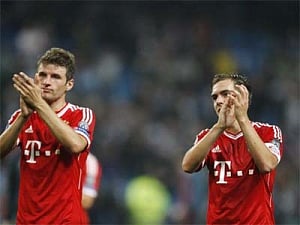 Bayern dominates City, Real strong in Champ league