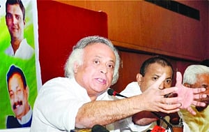 Bihar PDS system in bad shape: Jairam