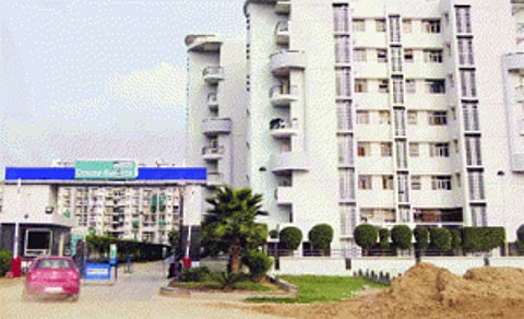 GoAir hostess leaps to death after 'tiff'